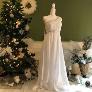 Formal evening gown dress